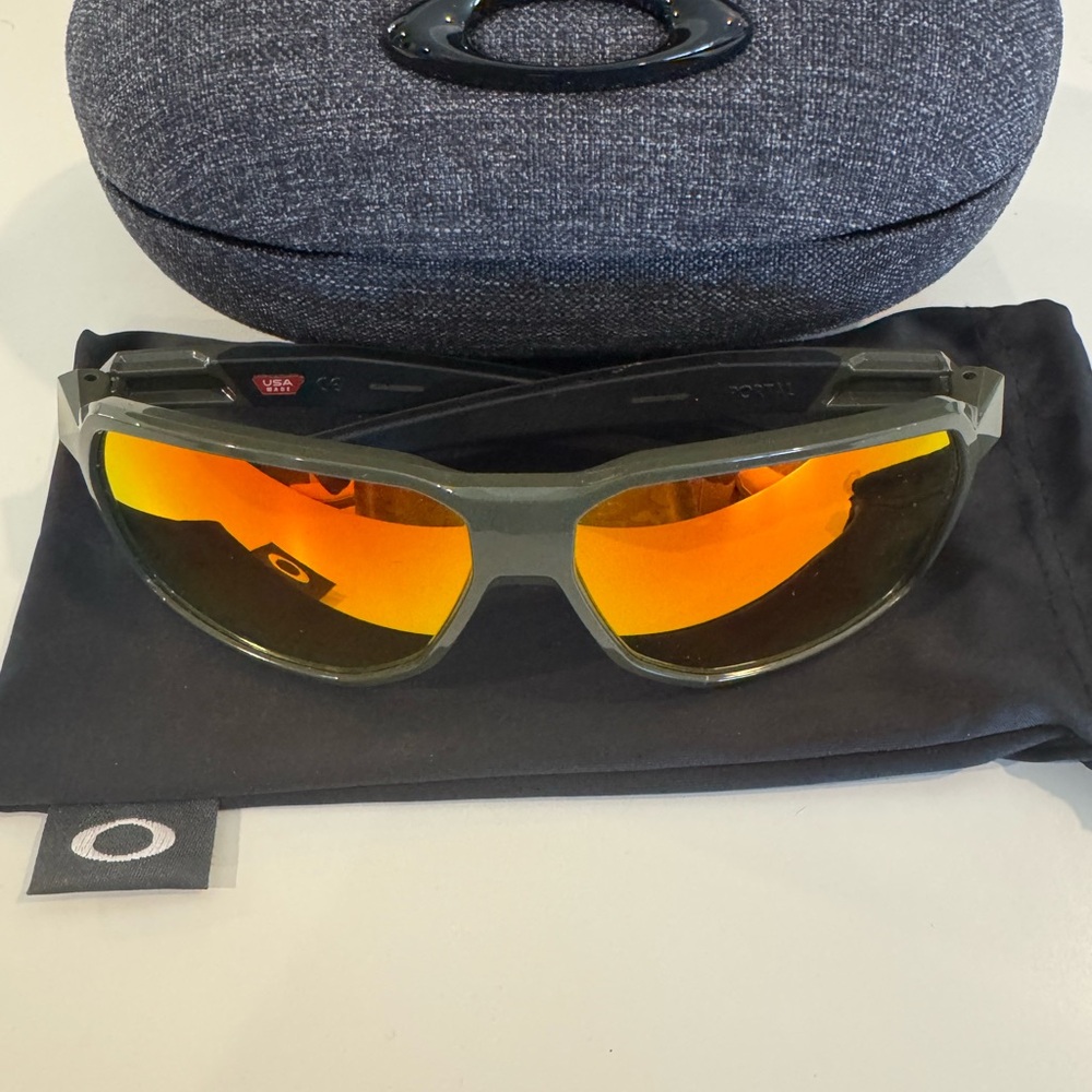 Oakley Sunglasses with Fiery Orange Lenses - Picture 1 of 3